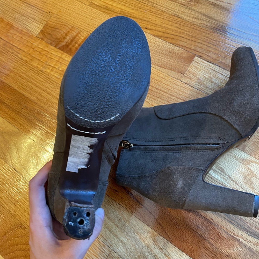 Tory Burch booties - Picture 5 of 6